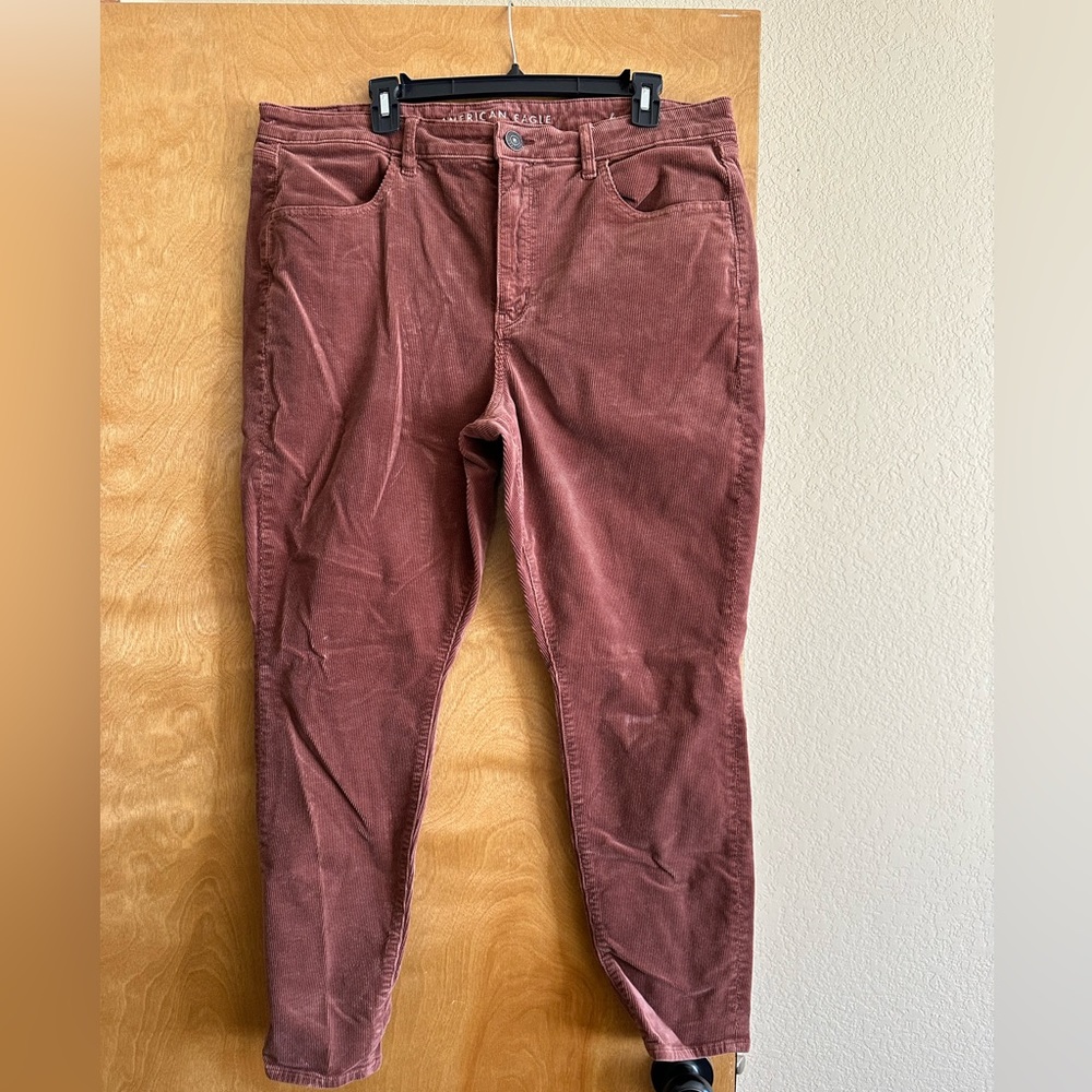 American Eagle Corduroy Pant, Rust